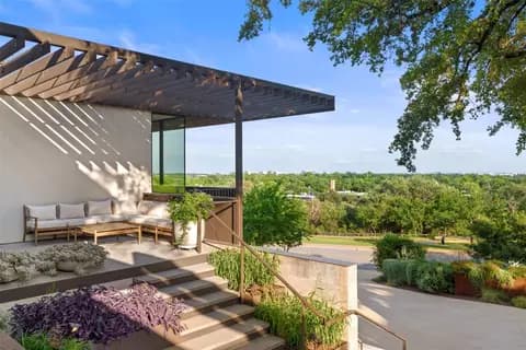 4906 Balcones Dr — photo 3
